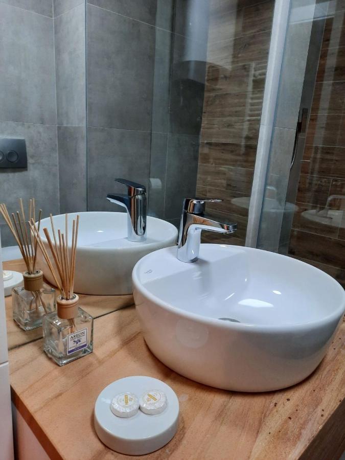 Apartment Pleasure Lux Novi Sad Extérieur photo